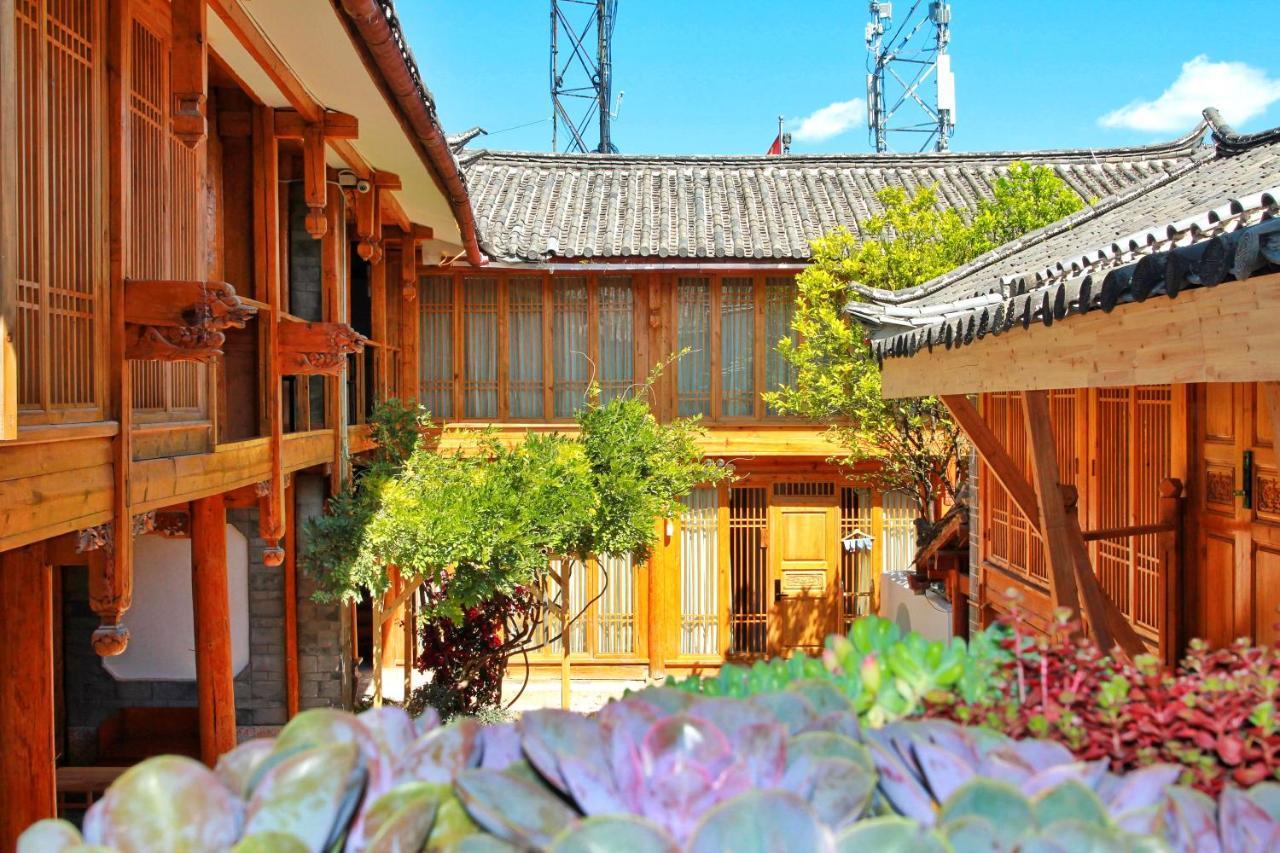 Lijiang Shushi Zhengliu Mujiayuan Hotel מראה חיצוני תמונה